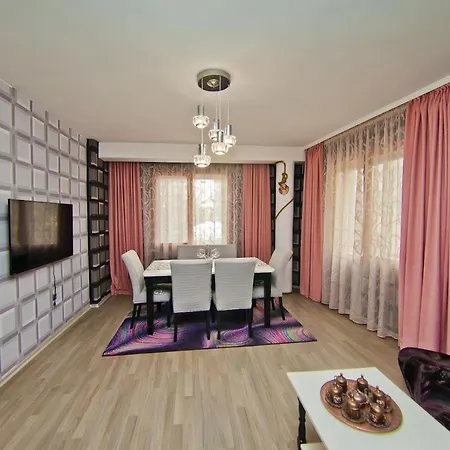 Perla 2-bdrm In The Heart Of The