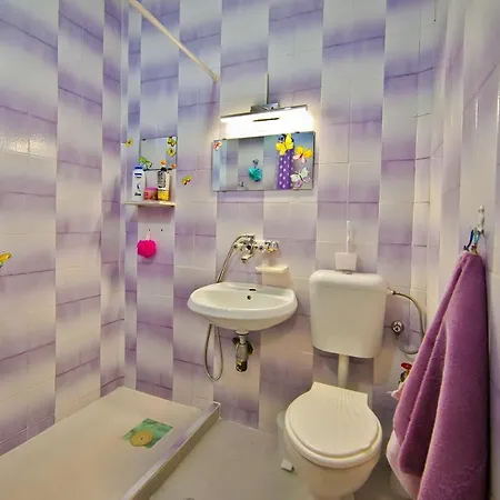 公寓 Perla 2-bdrm In The Heart Of The
